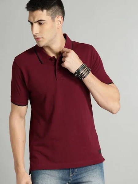 Roadster Men's Solid Polo Collar T-shirt